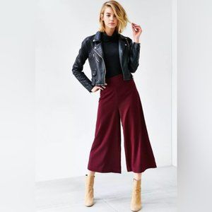 Urban Outfitters Kimchi Blue Modern Crepe Culotte Pant sz 4